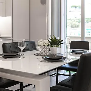H11 luxury Sanremo Centro - Elegante - Casinò Appartamento Sanremo